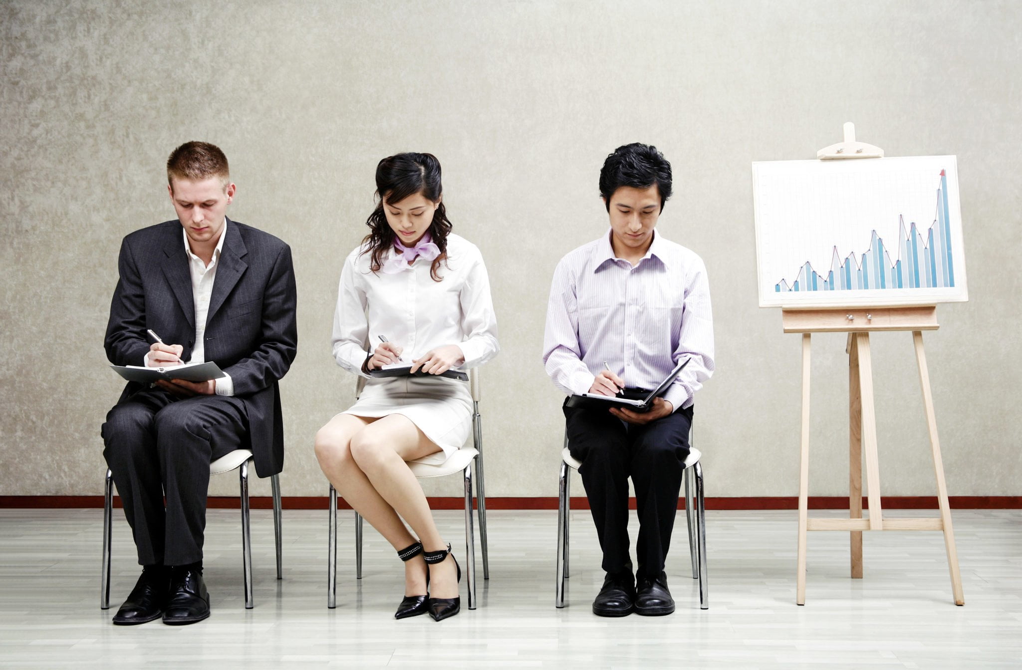 Read more about the article How to Improve the Performance of a Weak Employee Without Reprimanding